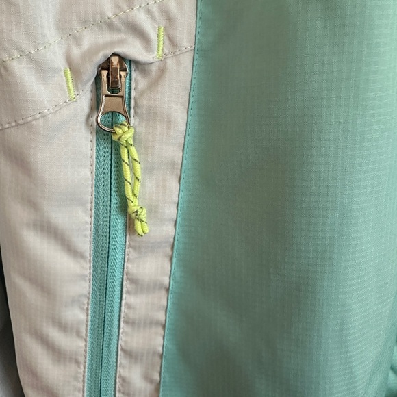 Free Country Aqua and White Raincoat - Picture 4 of 5